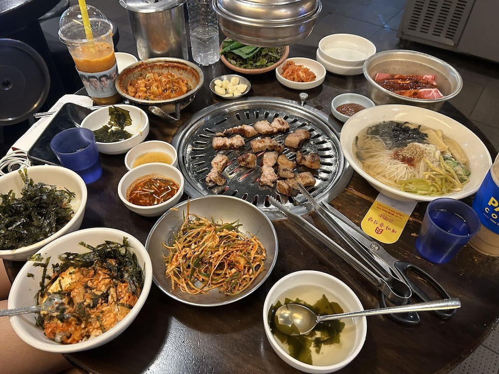 OPPA Hostel Sinchon-Hongdae