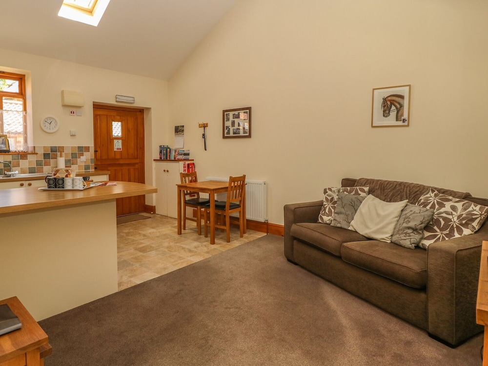Stable Cottage view 4