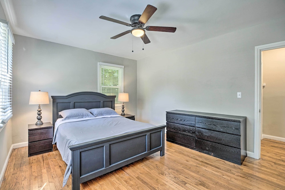 Family-friendly Atlanta Home ~ 3 Mi to Downtown! view 5