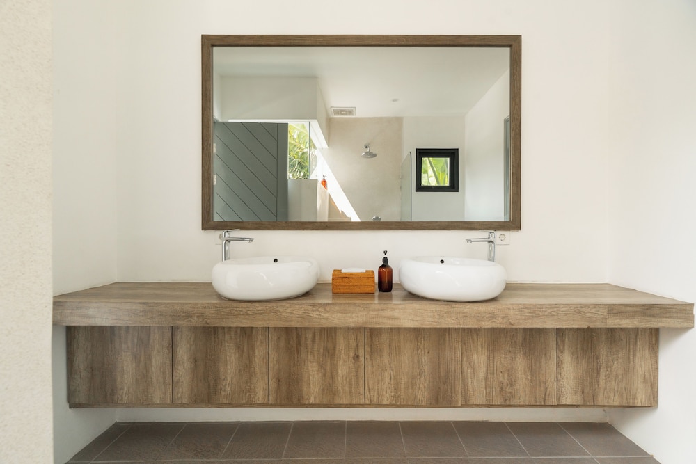 Melasti Villa 2 by Alfred in Bali