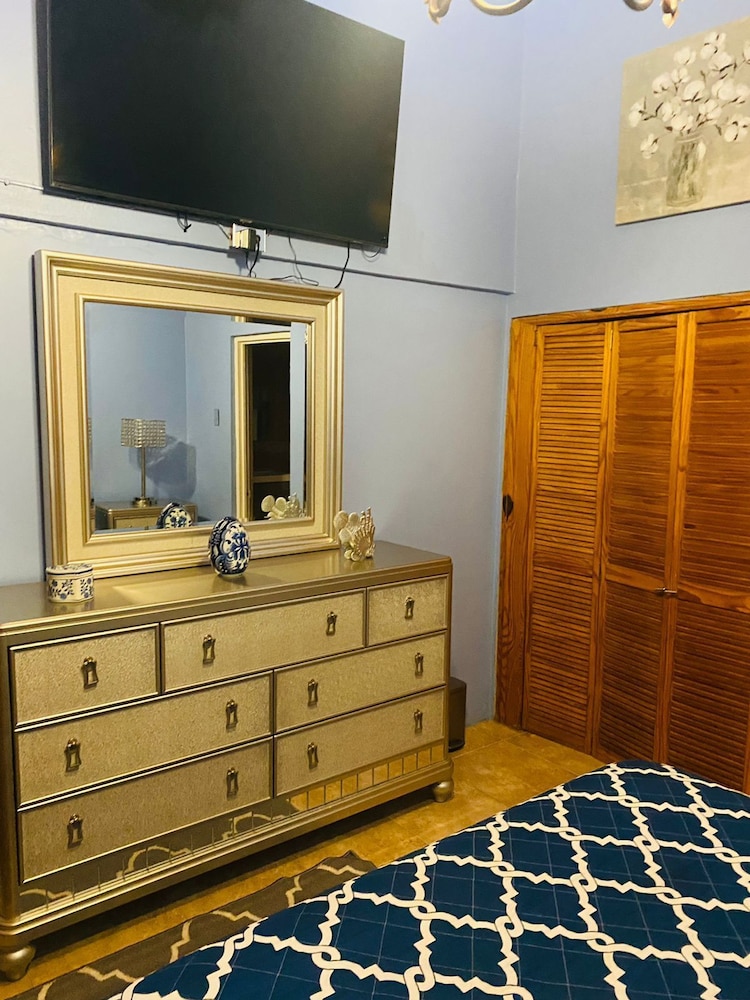 Blissett Apts your  home away from home view 5