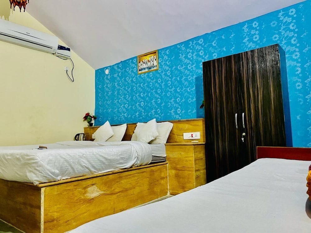 Desert Holiday Camp view 2