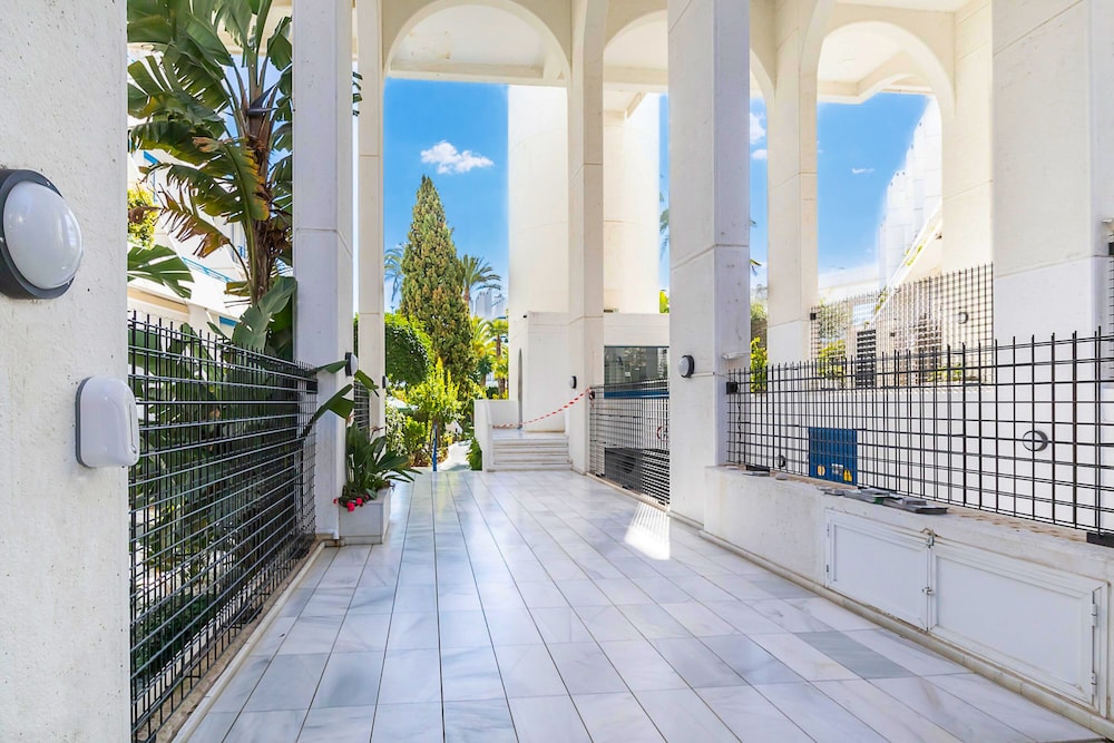 Marbella Pool House Gf55on sea Shore photo 5