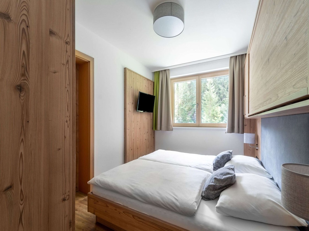 Luxury Chalet in Saalbach-hinterglemm With Sauna