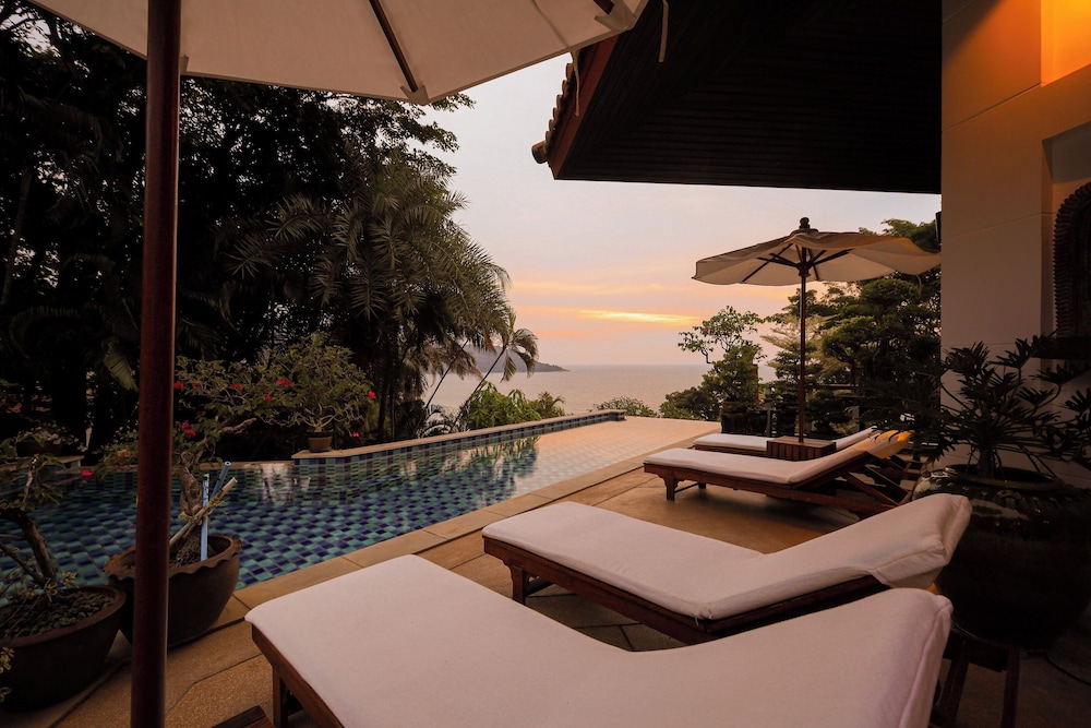Katamanda seaview villa Kinnaree near Kata beach