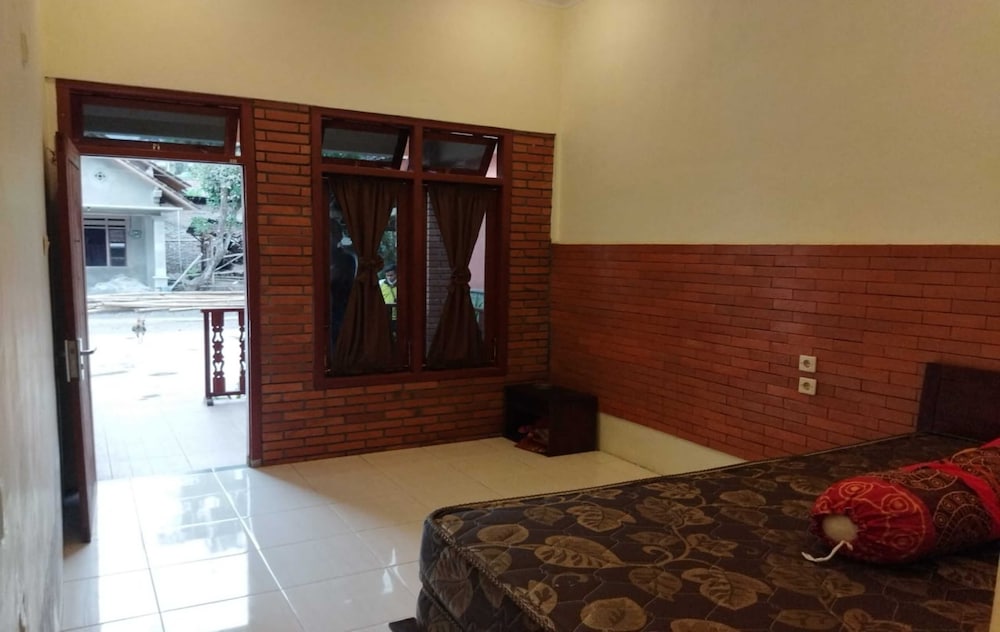 Borobudur Kampung Homestay - Mufid Mas'ud view 3