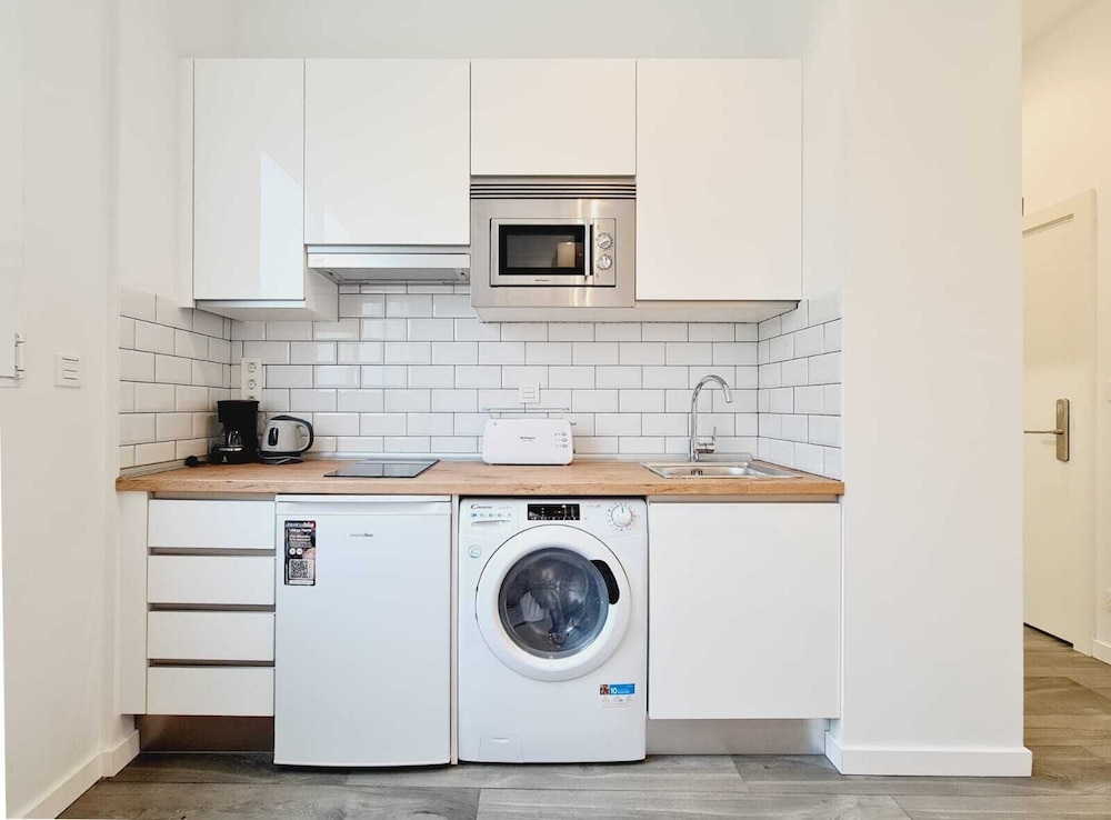 Bilbao ROOMS & KITCHEN Irala