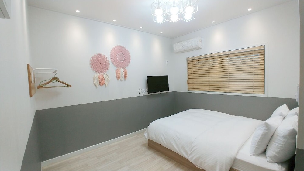Aileen Guesthouse