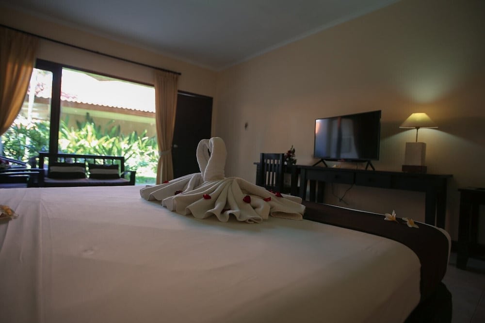 Photo 12