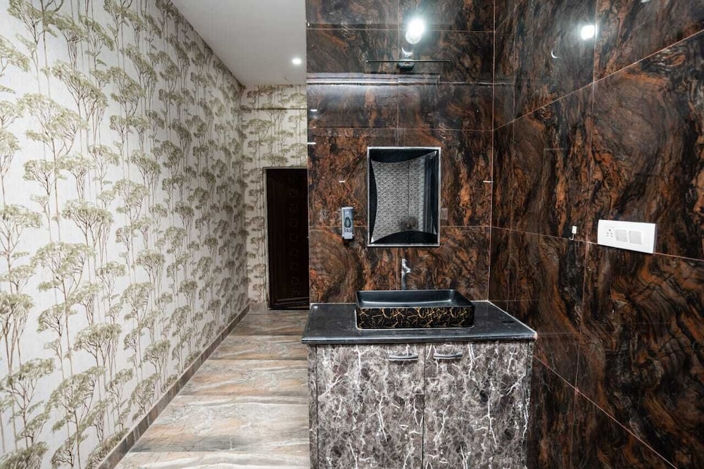 Kashi Cottage Homestay By GRB