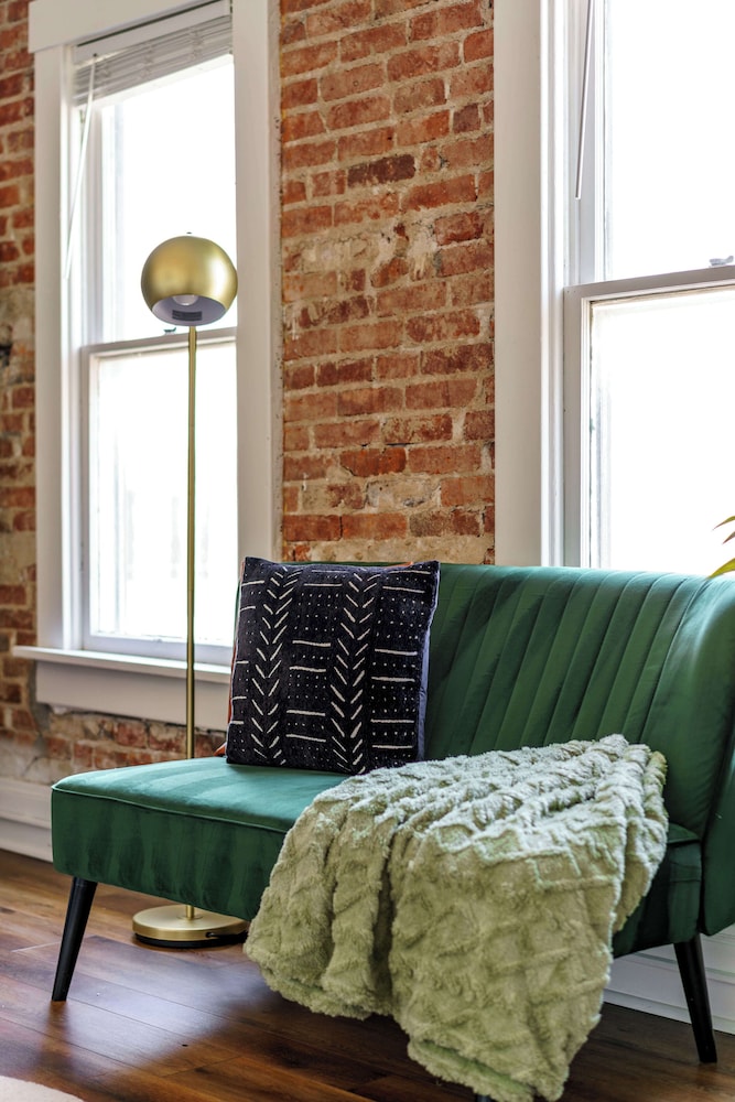 Jungle House Historic Lofts – German Village