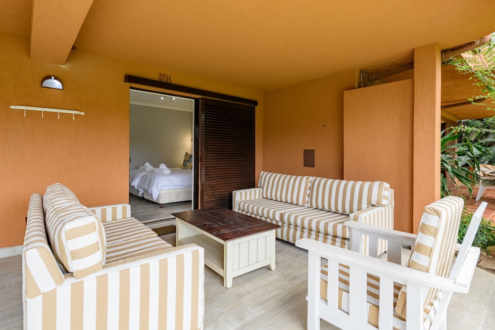 San Lameer Villa Rentals 2537