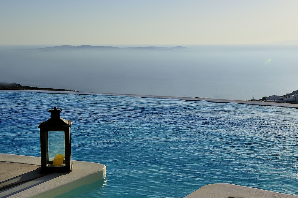 Villa Aquata by Mermaid Luxury Villas