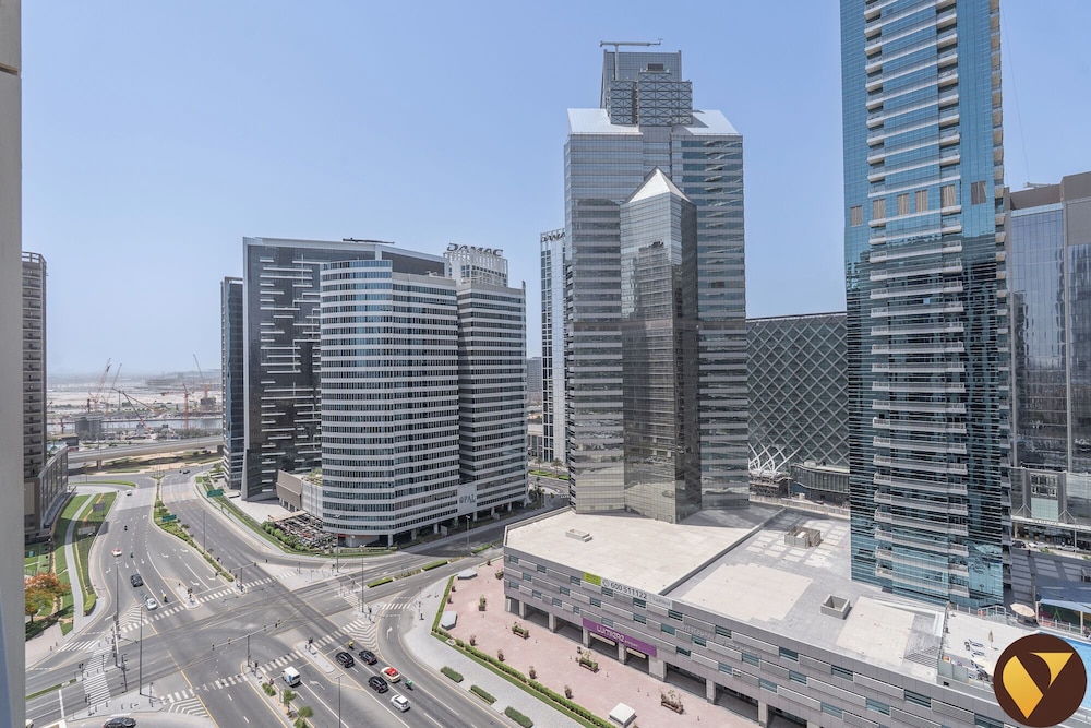 Bellevue Downtown BurjKhalifa Dubai Mall