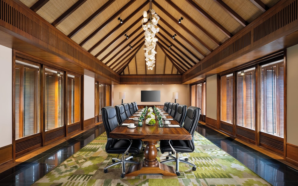 Taj Ganga Kutir Resort & Spa, Raichak