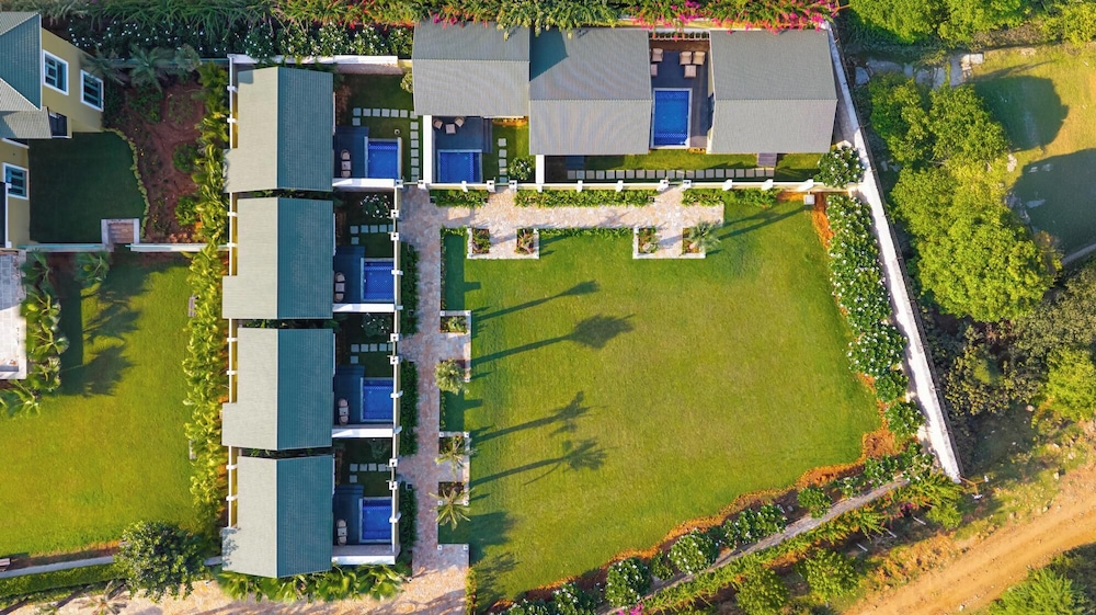 Merriment Luxury Resort & Private Pool Villa, Abu Road
