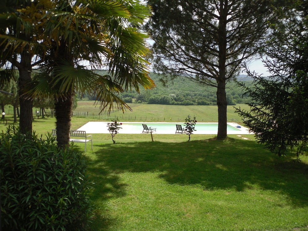 Borgognano Farm House