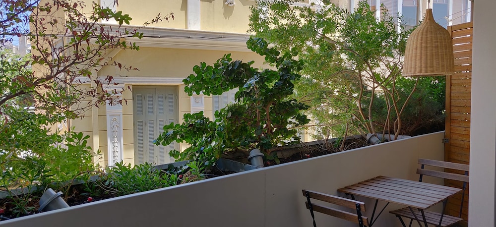 Athens Suites
