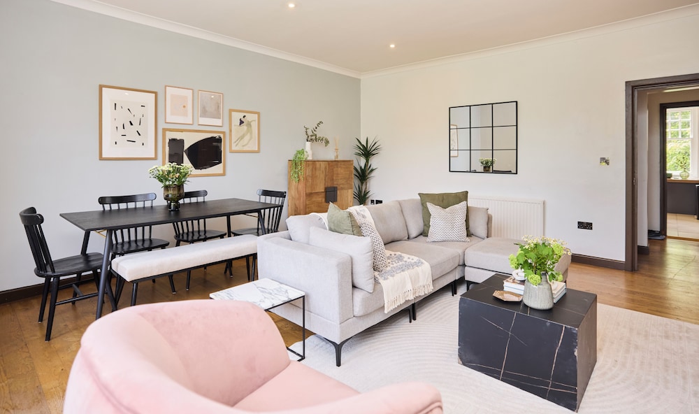 The Hampstead Hideaway
