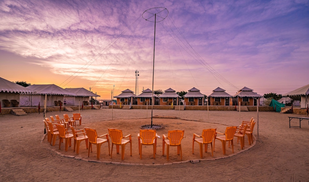K K Resorts & Camp