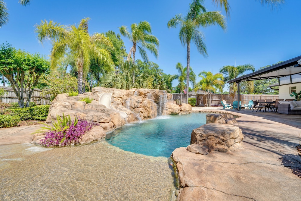 Private Outdoor Oasis w/ Pool: Home in Longwood!