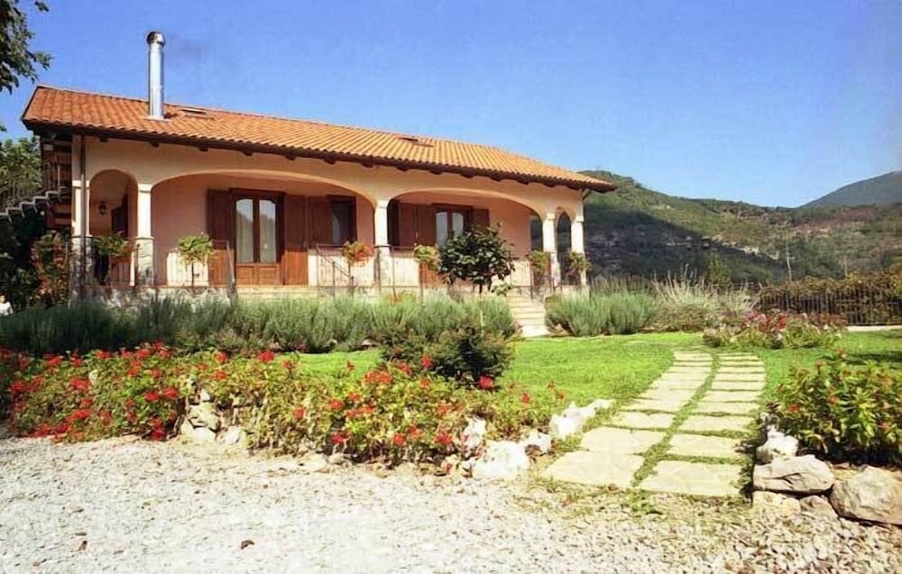 Il Frescale Country House