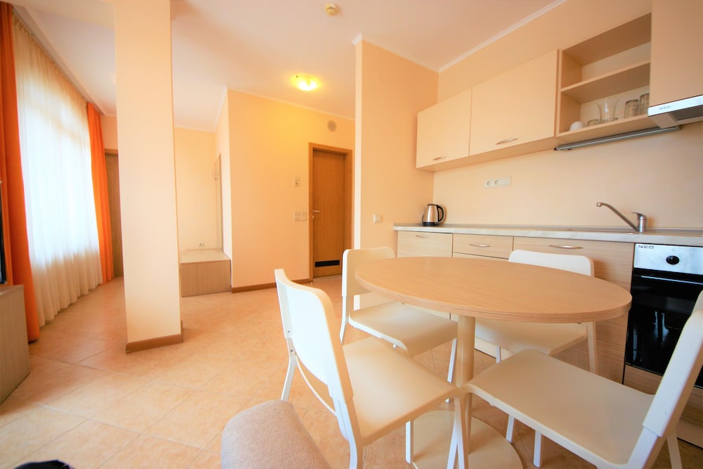 Menada Royal Sun Apartments