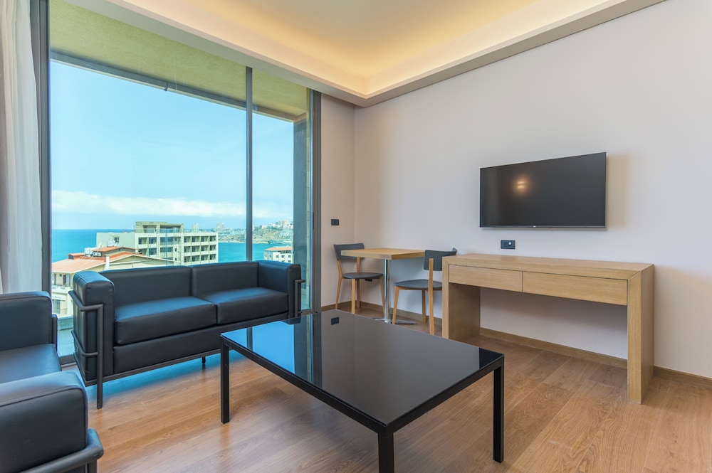 Jounieh Living - Residences by Local Host