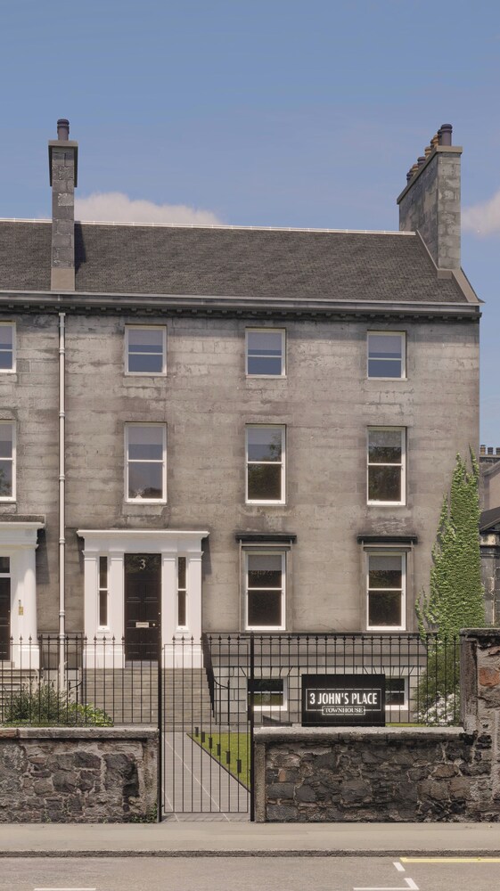 3 Johns Place Townhouse