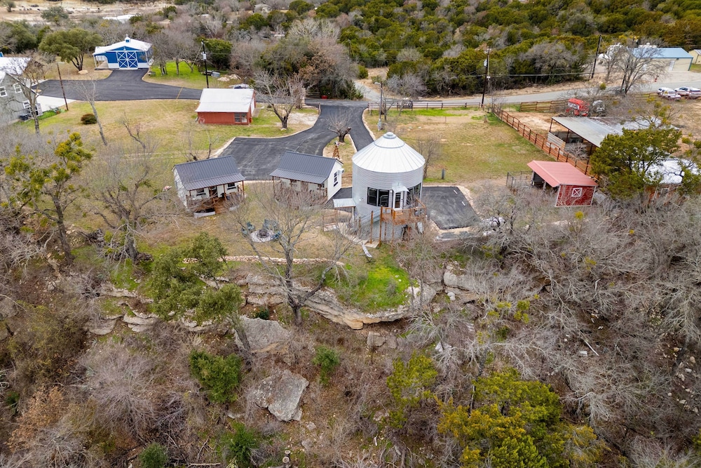 Rural Retreat w/ Water View! 9 Mi to Dtwn Granbury
