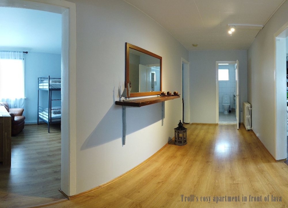 Troll's cosy apartment view 4