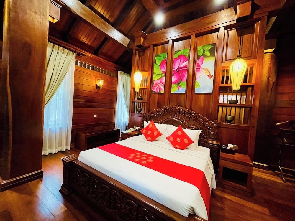 Try Palace Resort Kep
