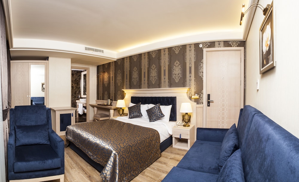 The Conforium Hotel - Image 7