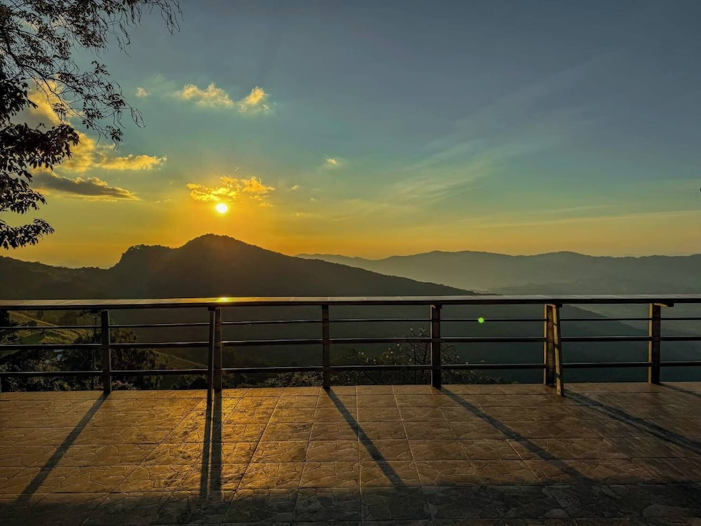 Phucheefainn Resort