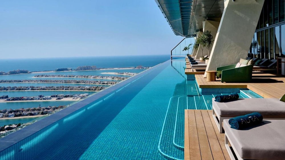 Palm Jumeirah - Palm Tower T1 4106