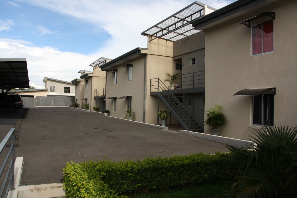 Apartamentos La Alborada