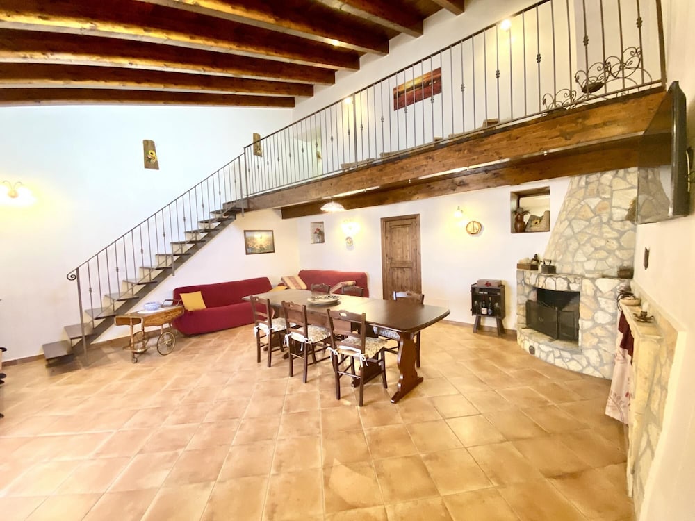 Mira Maris Villas in Scopello view 3