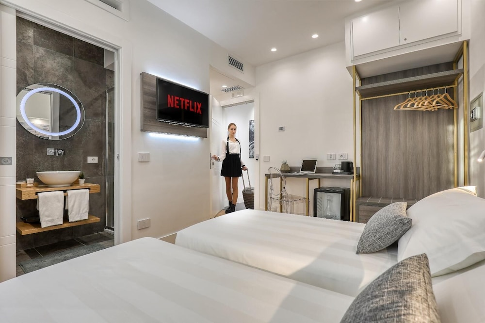 Gallery Suite