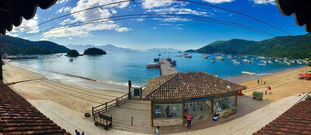 Beira Mar Hostel