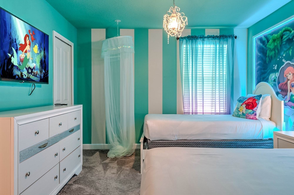 2852 Ultimate Retreat for Your Family 9 Bedrooms