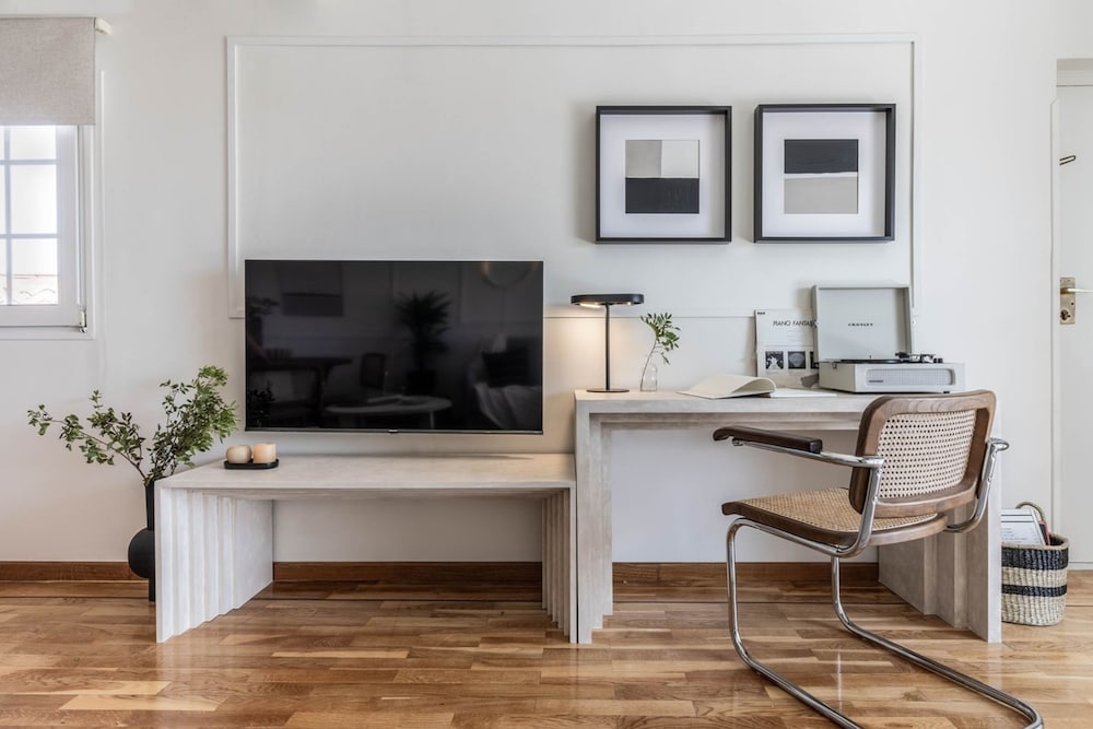 Minore - 1 Bedroom Penthouse and Terrace in Chueca