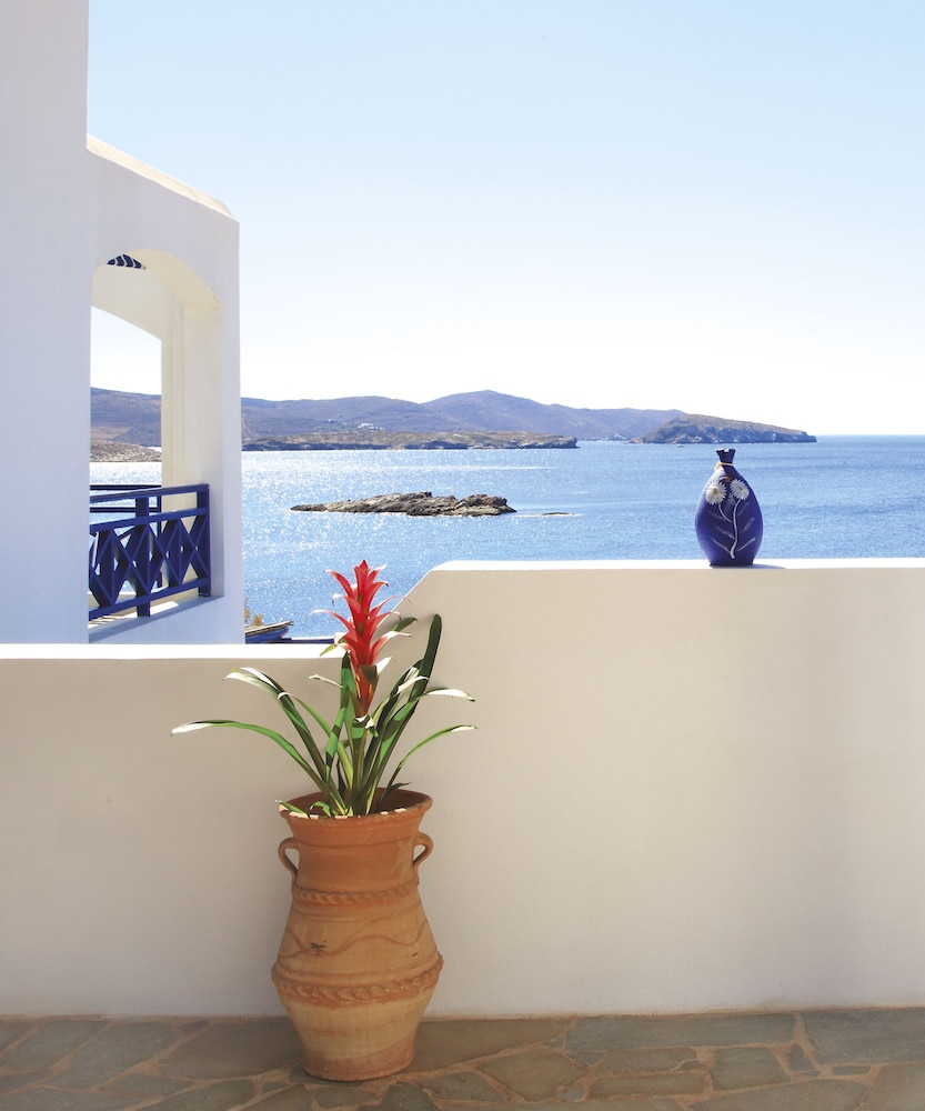 Sea View Studios