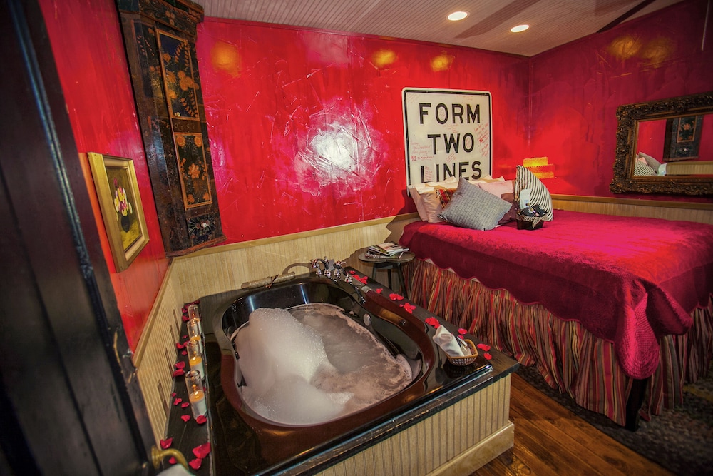 7F Lodge