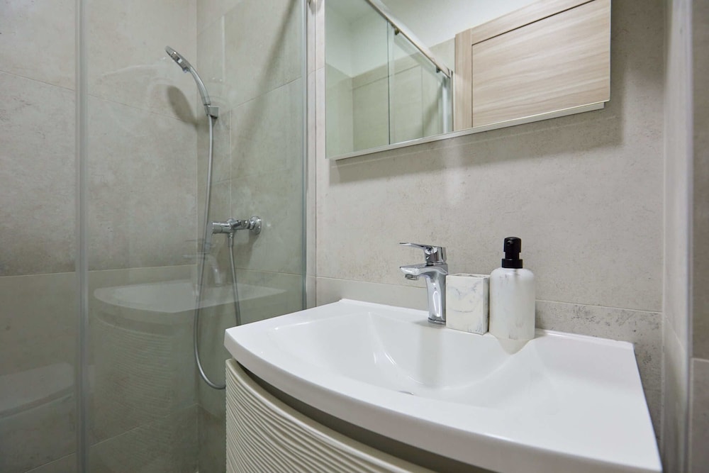 Dubrovnik Vacations - Boutique Garden Rooms - Property Image 106