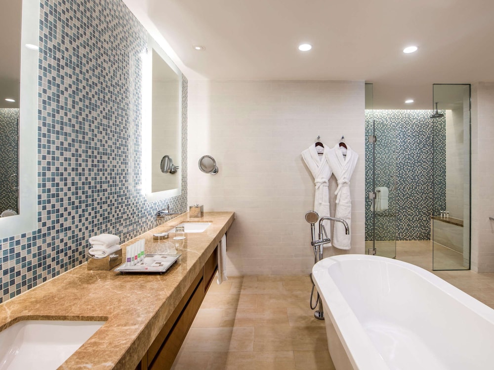 Swissotel Living Al Ghurair