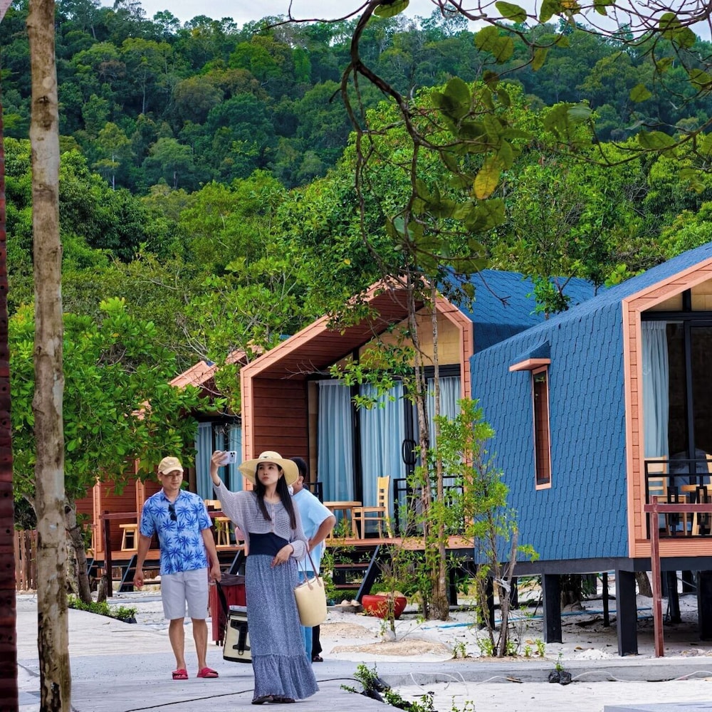 Royal C Beach Resort
