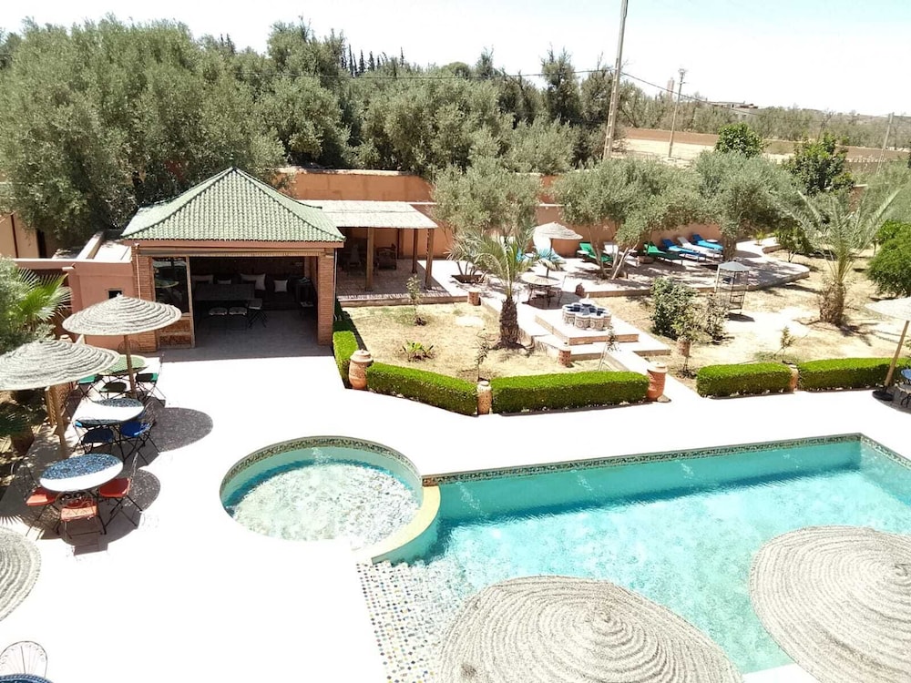 Riad dar chenguiti