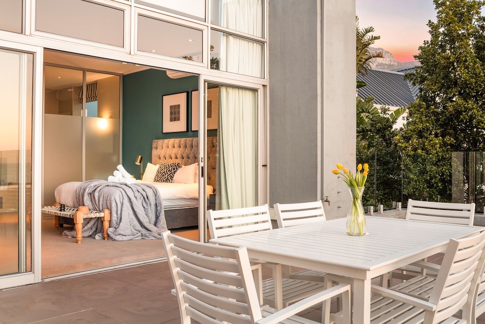 Oceanview Grange Retreat