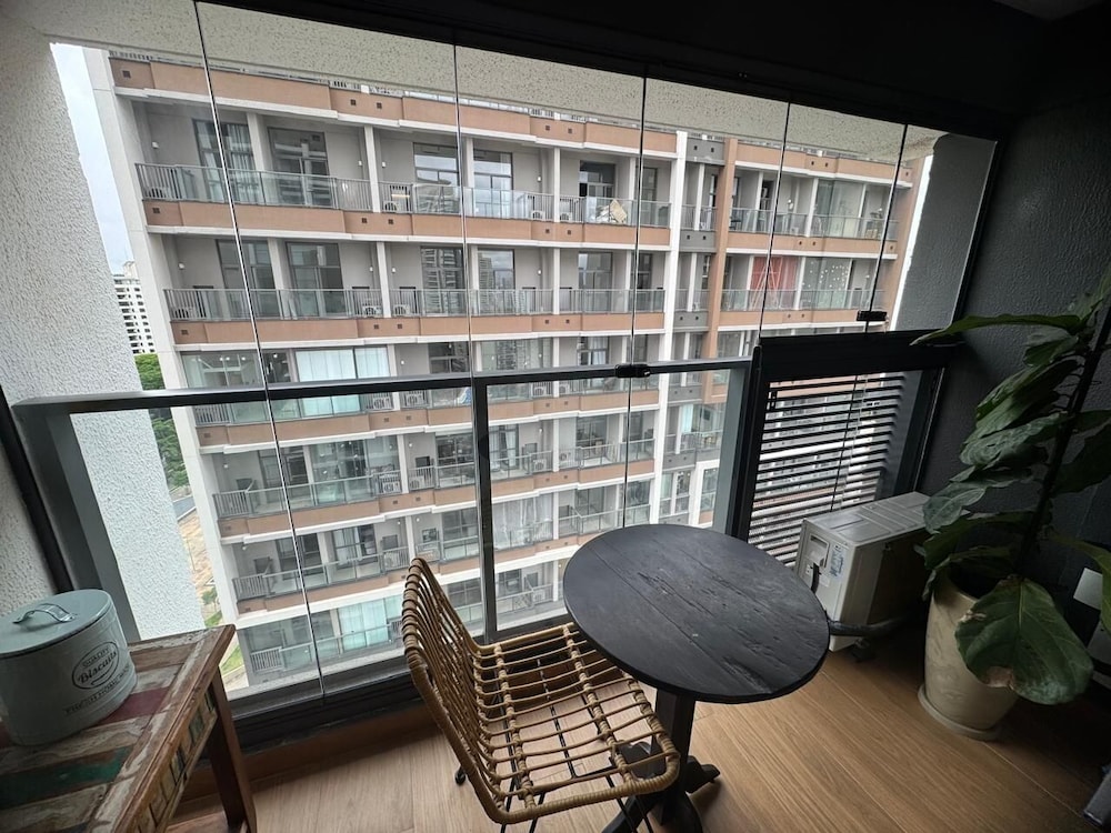 Haus Mitre Residences