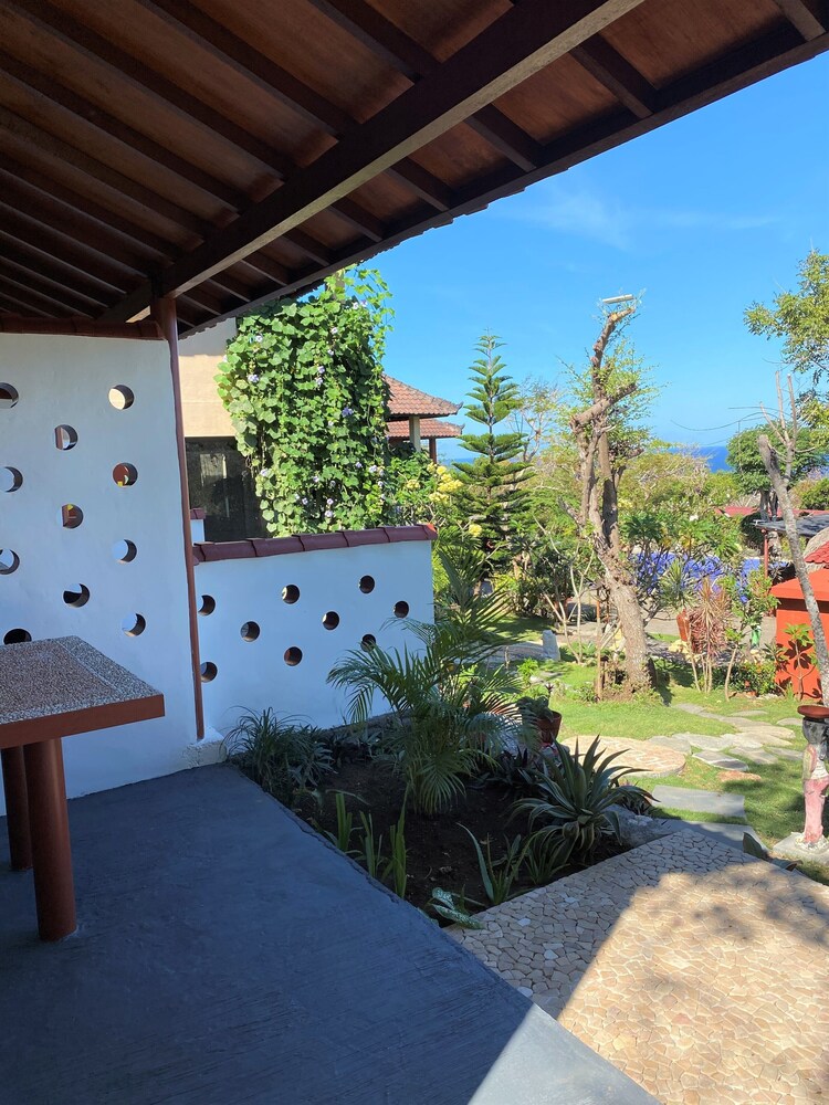 Villa Anjing 2